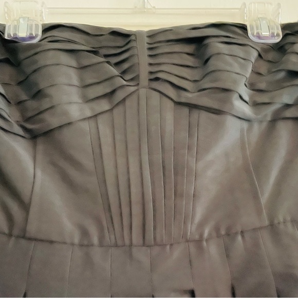 White House Black Market strapless dress with pleating detail and belt - Picture 4 of 9